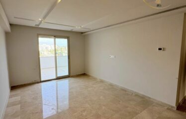 RETRAIT 3 CHAMBRES AVEC GRANDE TERRASSE