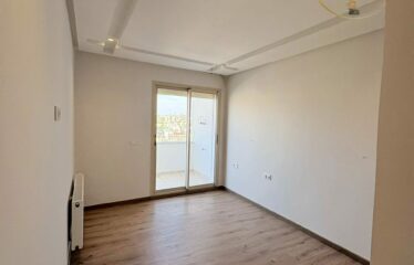RETRAIT 3 CHAMBRES AVEC GRANDE TERRASSE