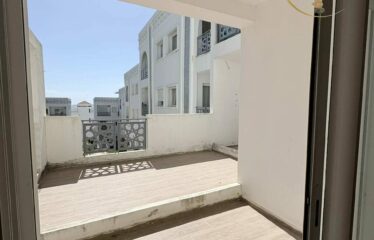 Appartement 2 chambre vue piscine 2km de Malabata