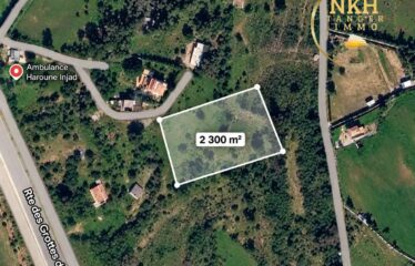 Terrain titré de 2 300 m² vue mer à Achakar, Tanger, avec visibilité sur la route principale