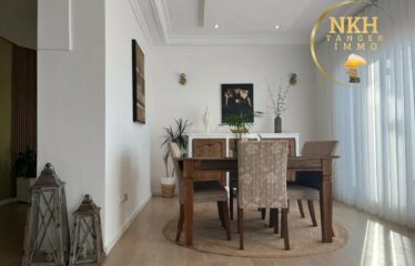 Penthouse 376 m² face à la mer – Dernier étage, centre de Tanger